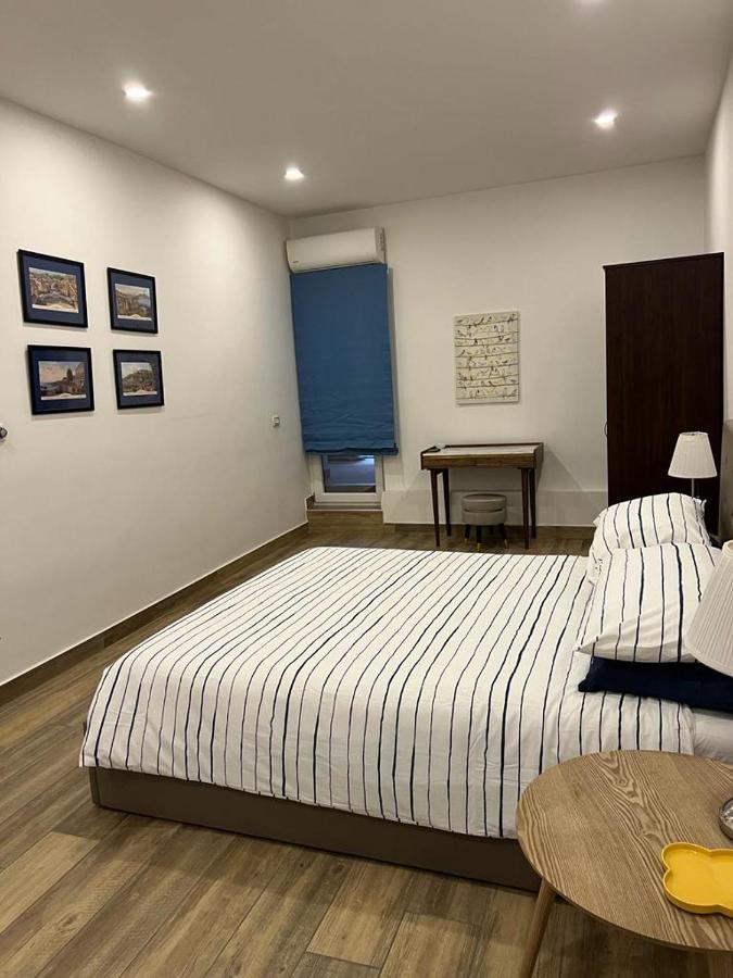 Casa Gaia A Due Passi Dal Duomo Apartment Naples Exterior photo